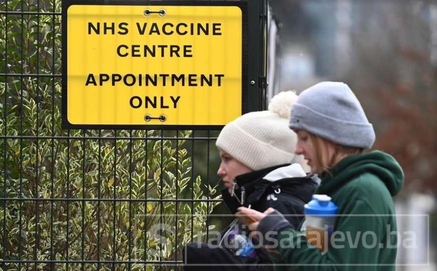 Velika Britanija će dati građanima potvrde o vakcinisanju, ako ih traže druge države